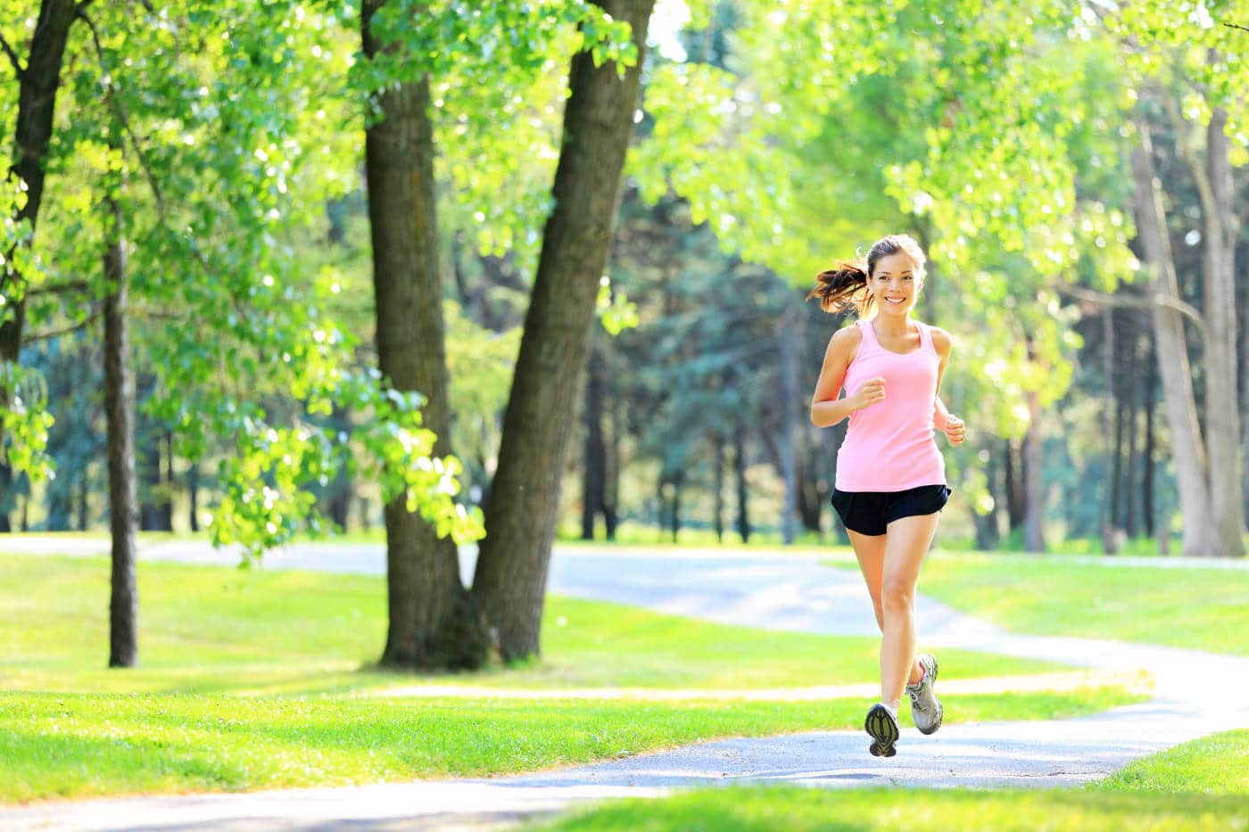 Mit Joggen abnehmen ist wahrscheinlich eine der besten Ideen, wenn es um Sport geht